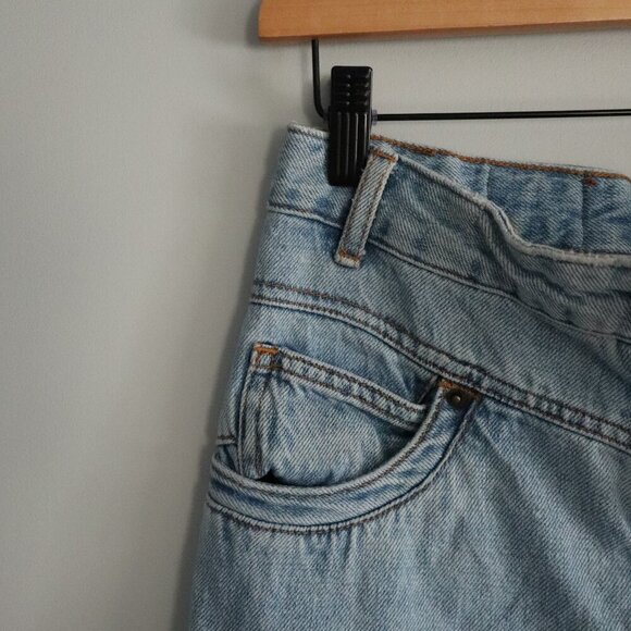 BDG Women's Sz 25 Blue Light Wash Mom High-Rise Skinny 5-Pocket Jeans - Picture 3 of 14